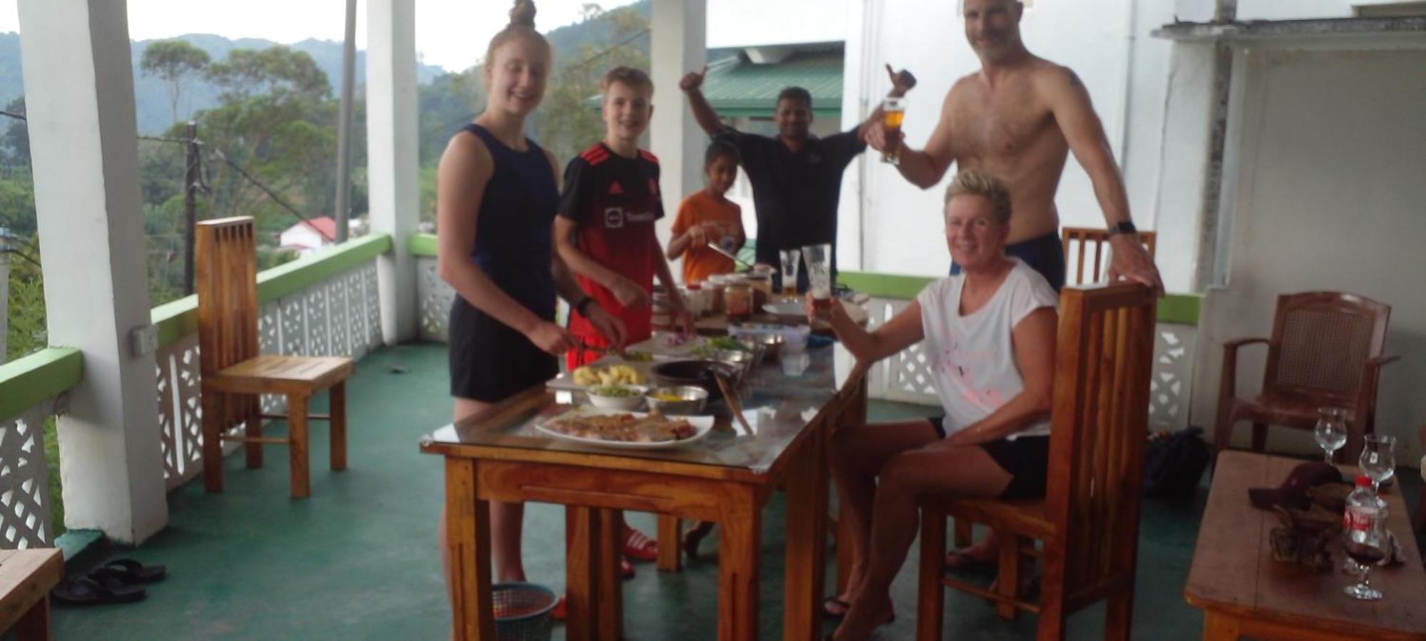 Richard Homestay Ела Екстериор снимка